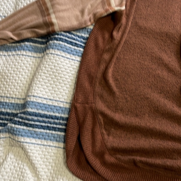 Fall 🍂🍁 pullover - Picture 6 of 7